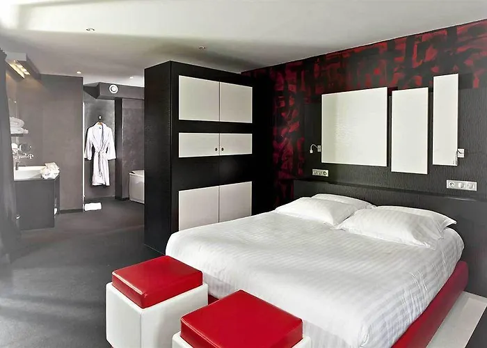 Hotel Moulin De -hotel De Charme