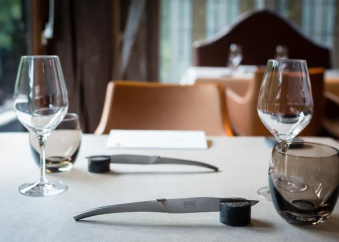 Moulin De -hotel De Charme Hotel